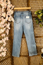 Load image into Gallery viewer, Risen Mid Rise Ankle Straight Jeans
