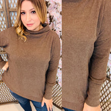 Load image into Gallery viewer, Andree By Unit Turtleneck: Mocha
