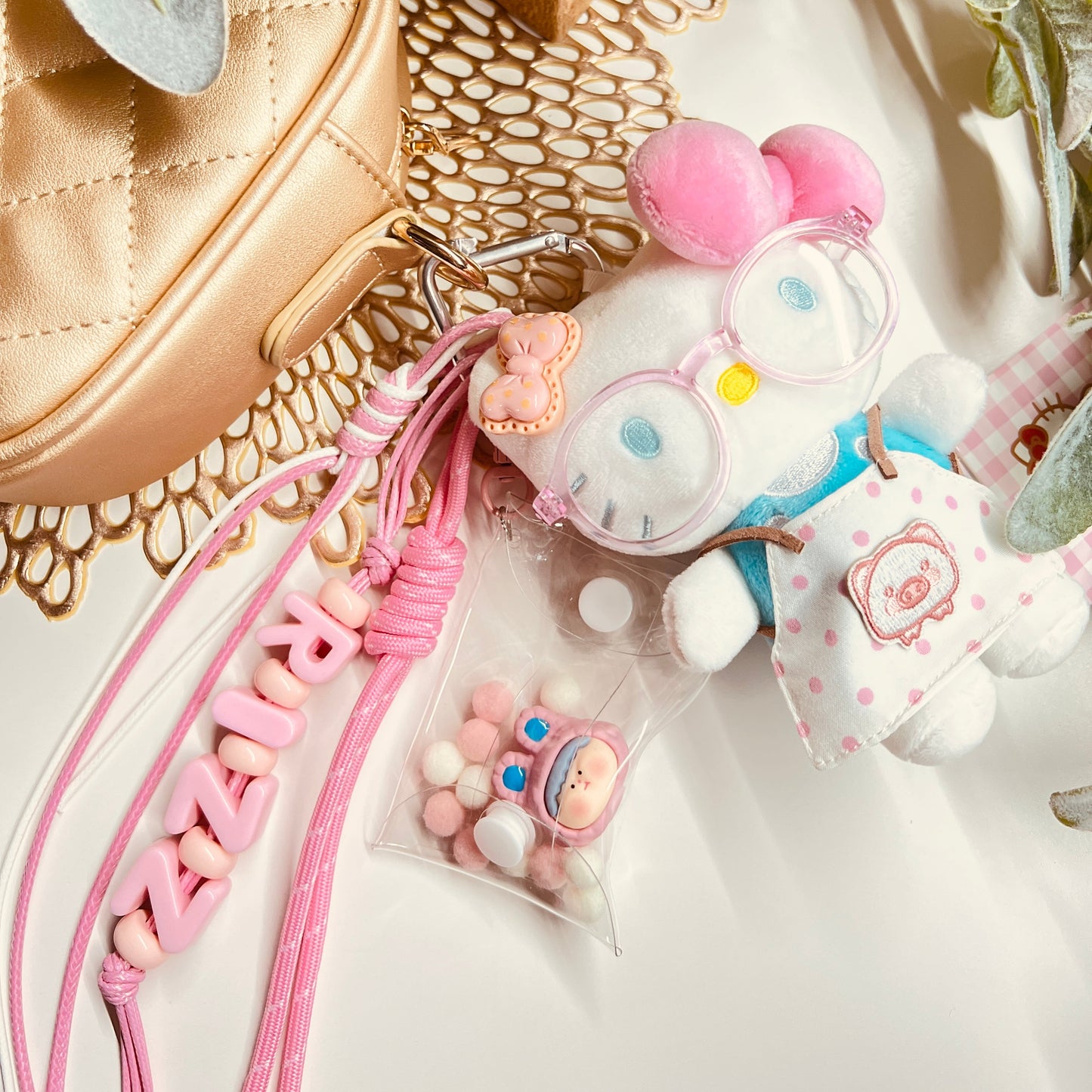 HANDMADE BAG CHARMS ~ OFFICIAL H. KITTY W/GLASSES