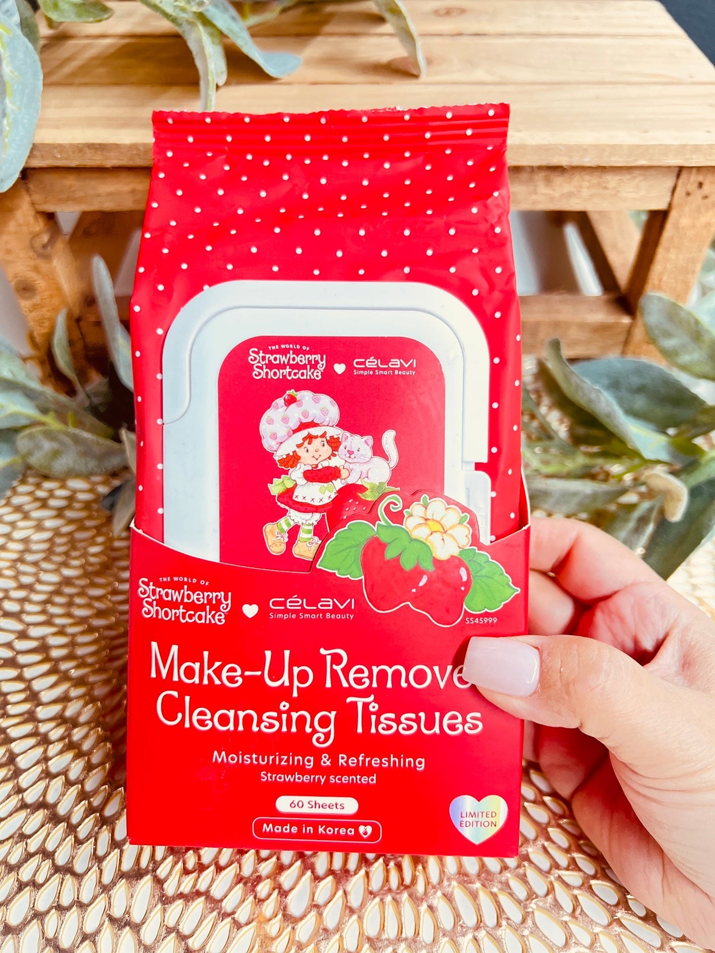 STRAWBERRY SHORTCAKE MAKE-UP REMOVER CLEANSING WIPES